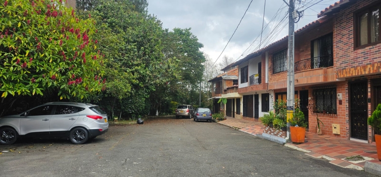 Casa en San Antonio de Pereira, Rionegro